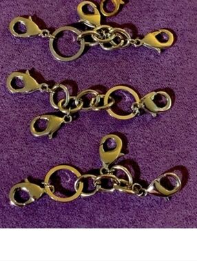 Floating Locket Chain Extenders